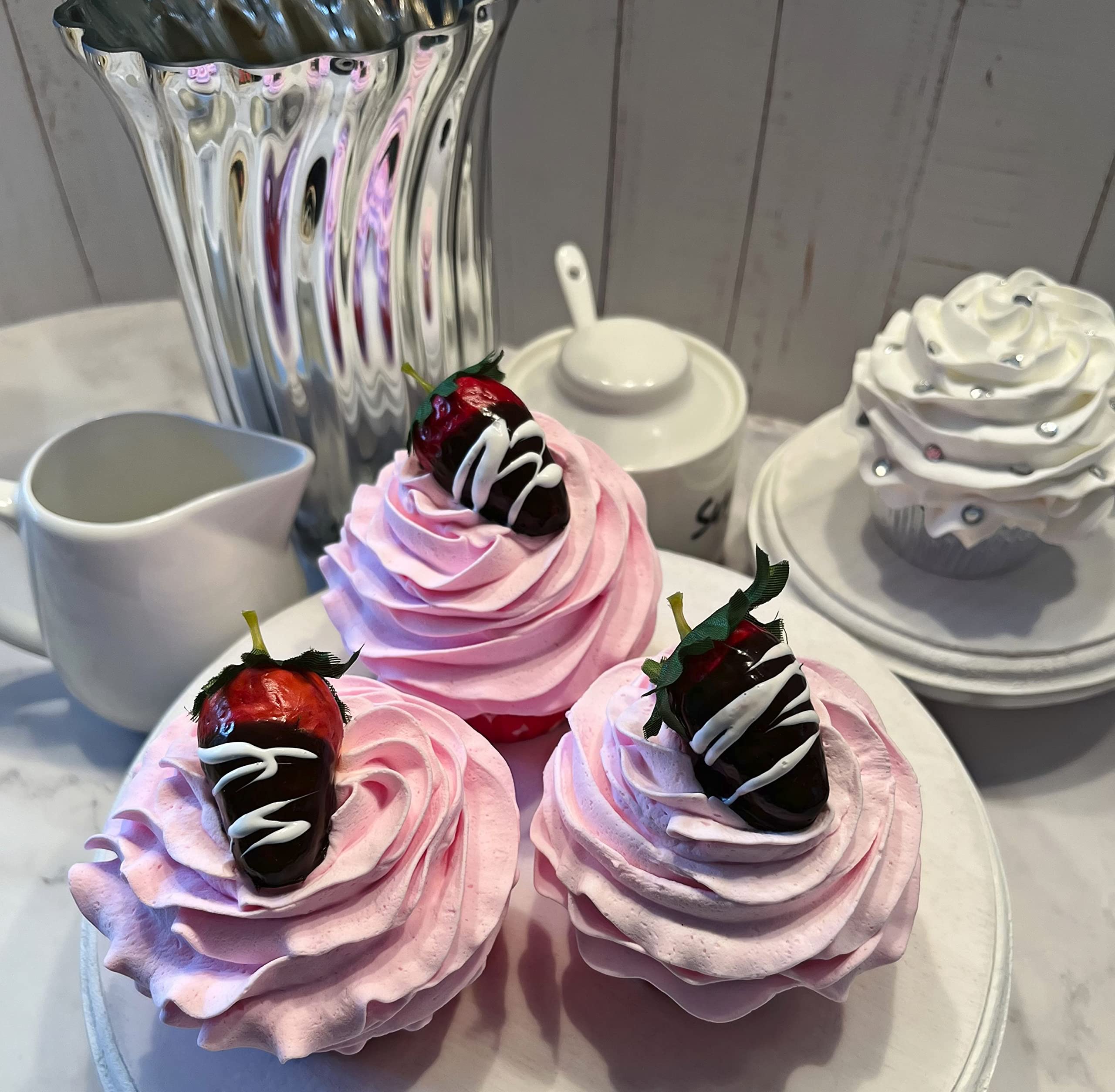 Amazon.co.jp: Dezicakes ピンク ストロベリー スイートハート カップ